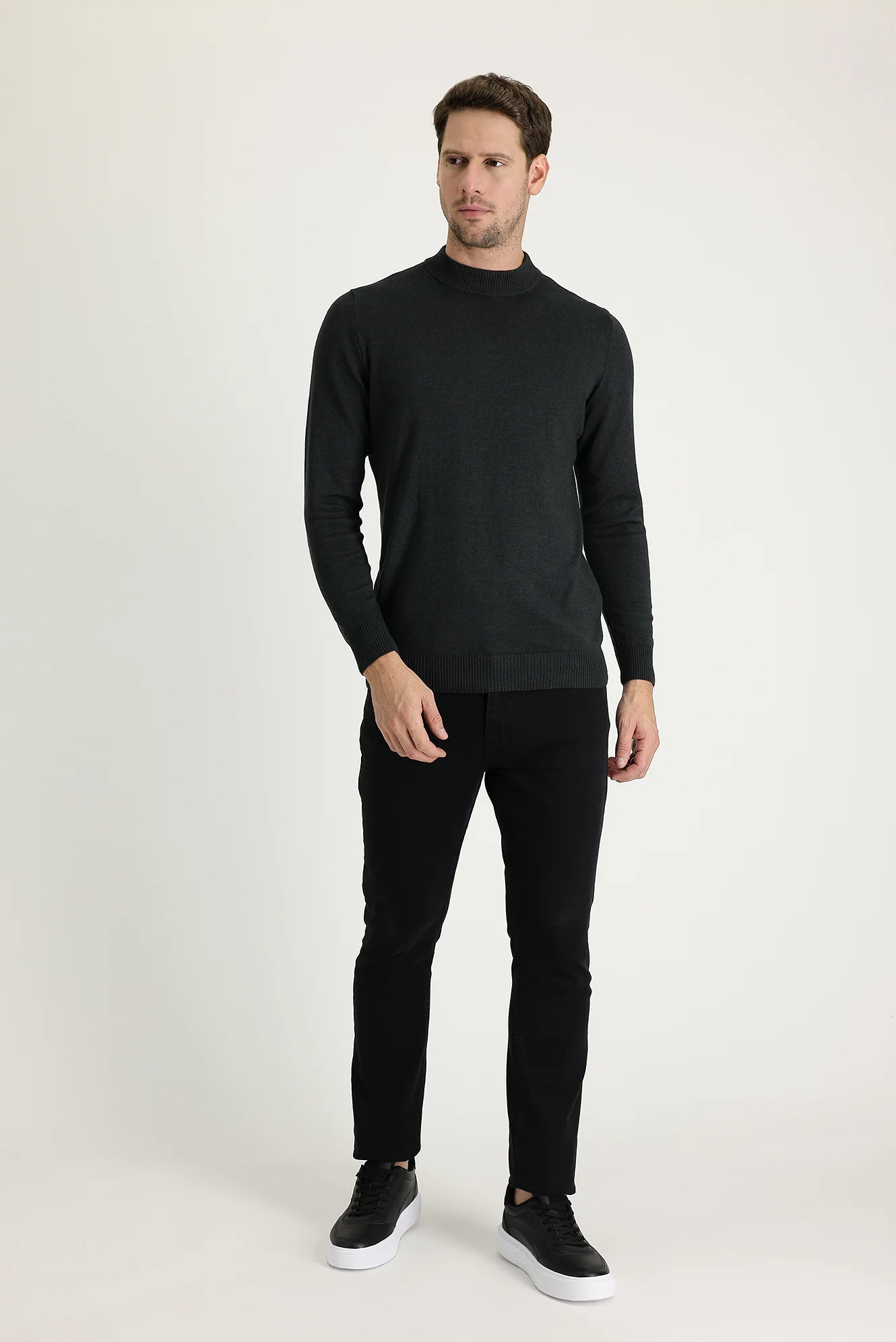 Siyah Super Slim Fit Eksra Dar Kesim Likralı Denim Pantolon