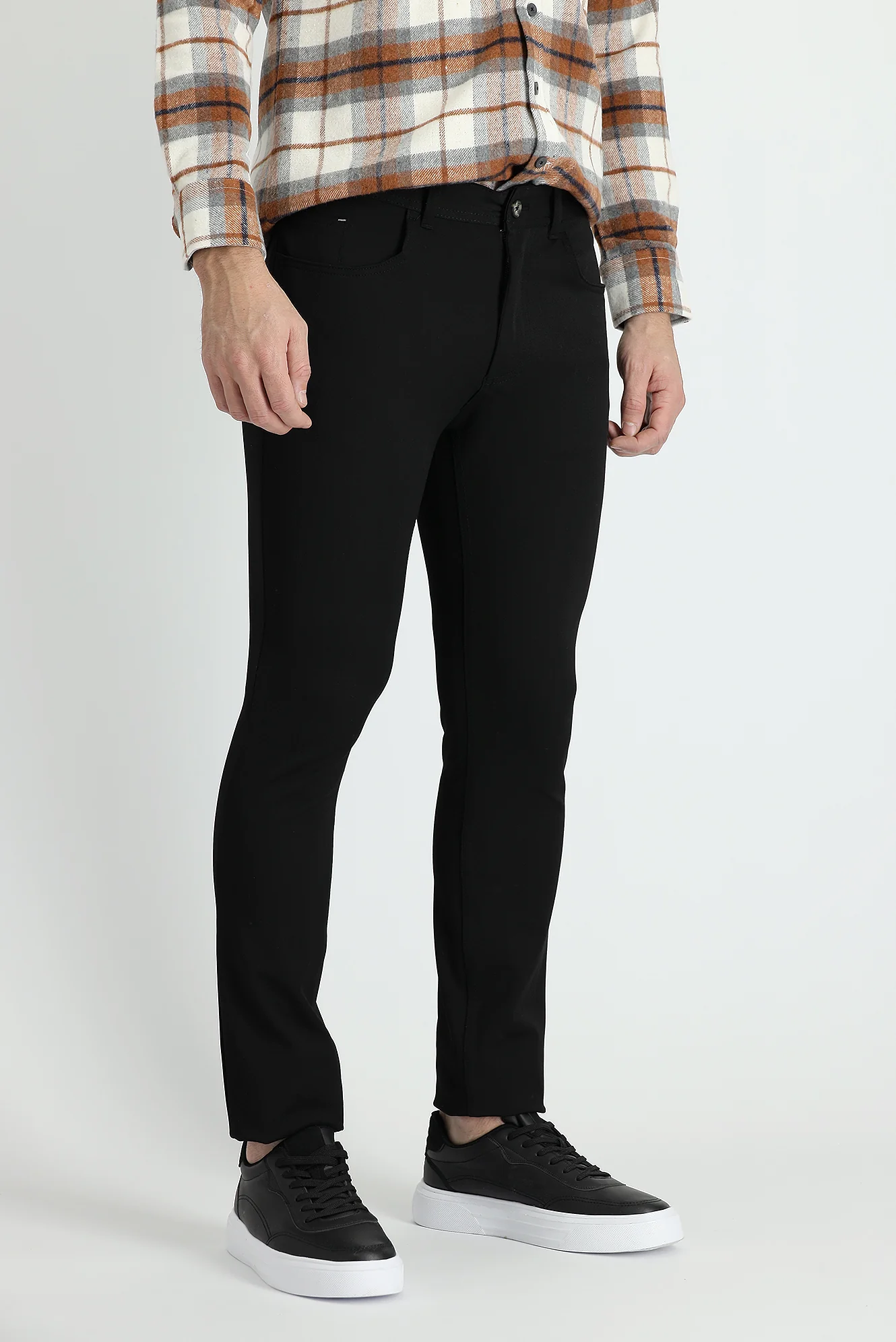 Siyah Super Slim Fit Eksra Dar Kesim Likralı Kanvas / Chino Pantolon - Image 2
