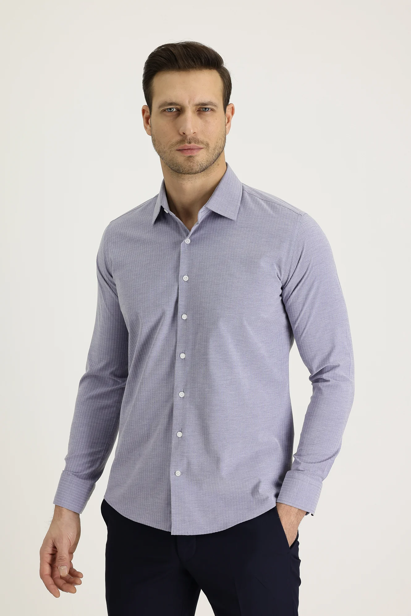 Siyah Uzun Kol Slim Fit Dar Kesim Klasik Desenli Pamuklu Kolay Ütülenebilir Gömlek