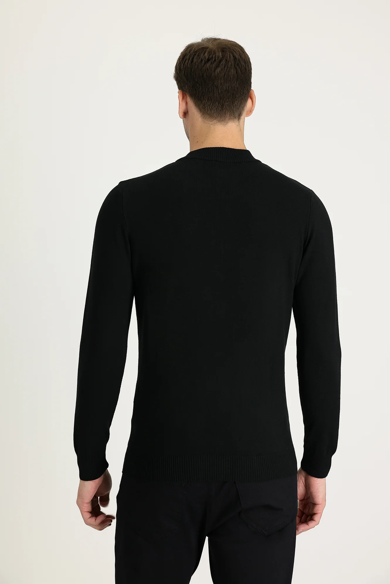 Siyah Yarım Balıkçı Yaka Regular Fit Pamuklu Triko Kazak - Image 3