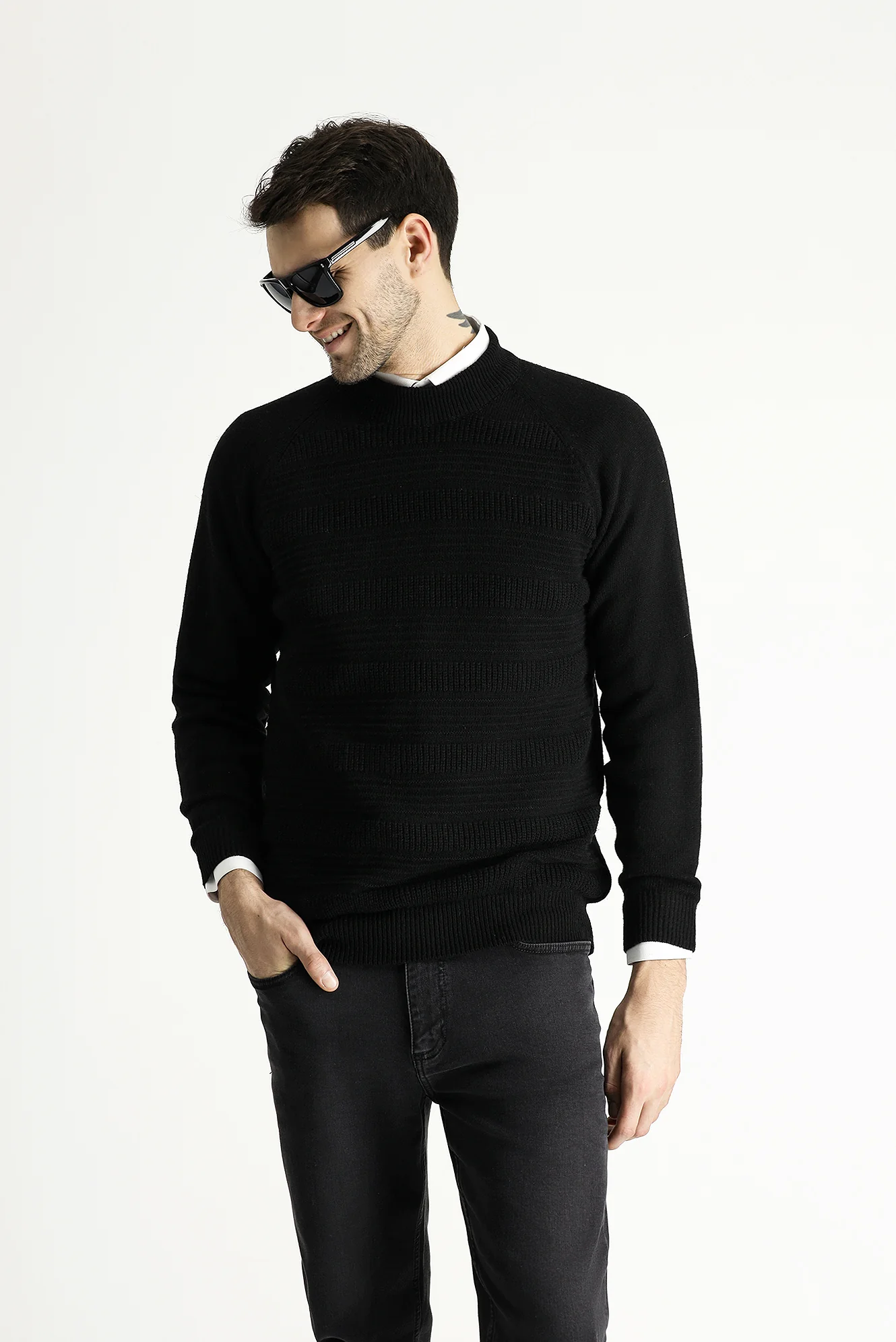 Siyah Yarım Balıkçı Yaka Slim Fit Dar Kesim Desenli Yünlü Triko Kazak - Image 3