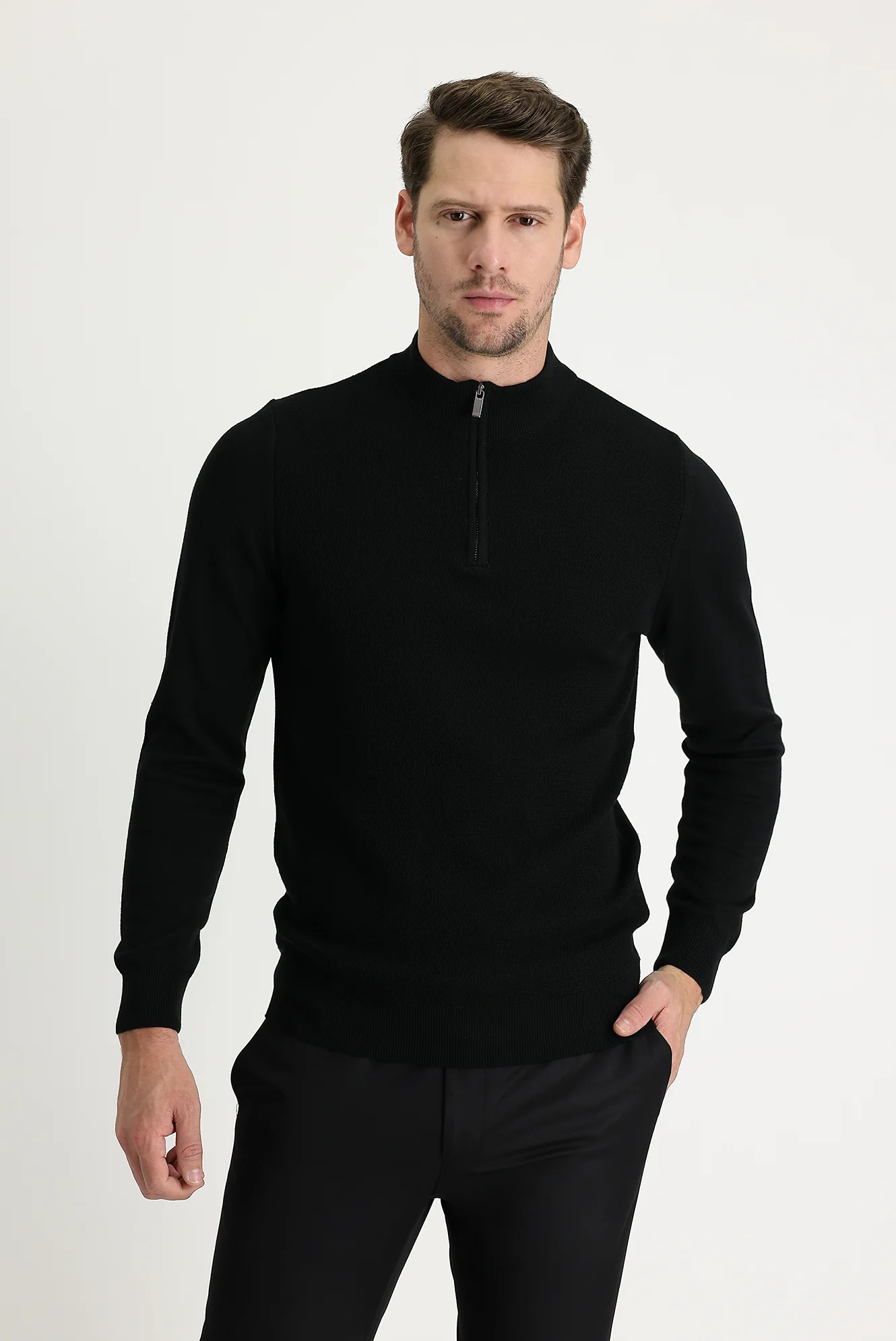 Siyah Yarım Balıkçı Yaka Slim Fit Dar Kesim Fermuarlı Desenli Pamuklu Triko Kazak