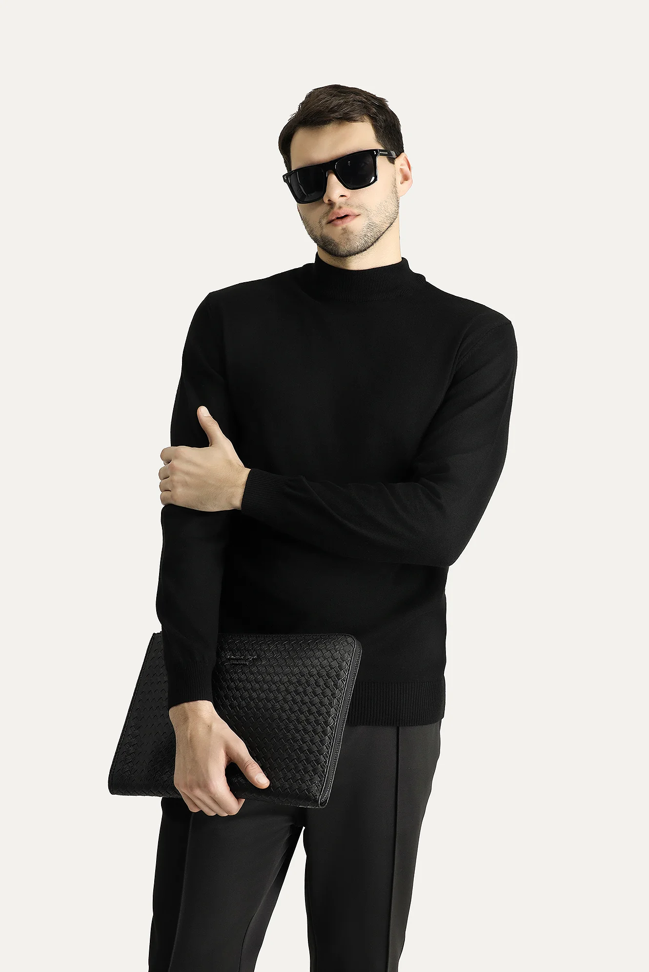 Siyah Yarım Balıkçı Yaka Slim Fit Dar Kesim Pamuklu Triko Kazak