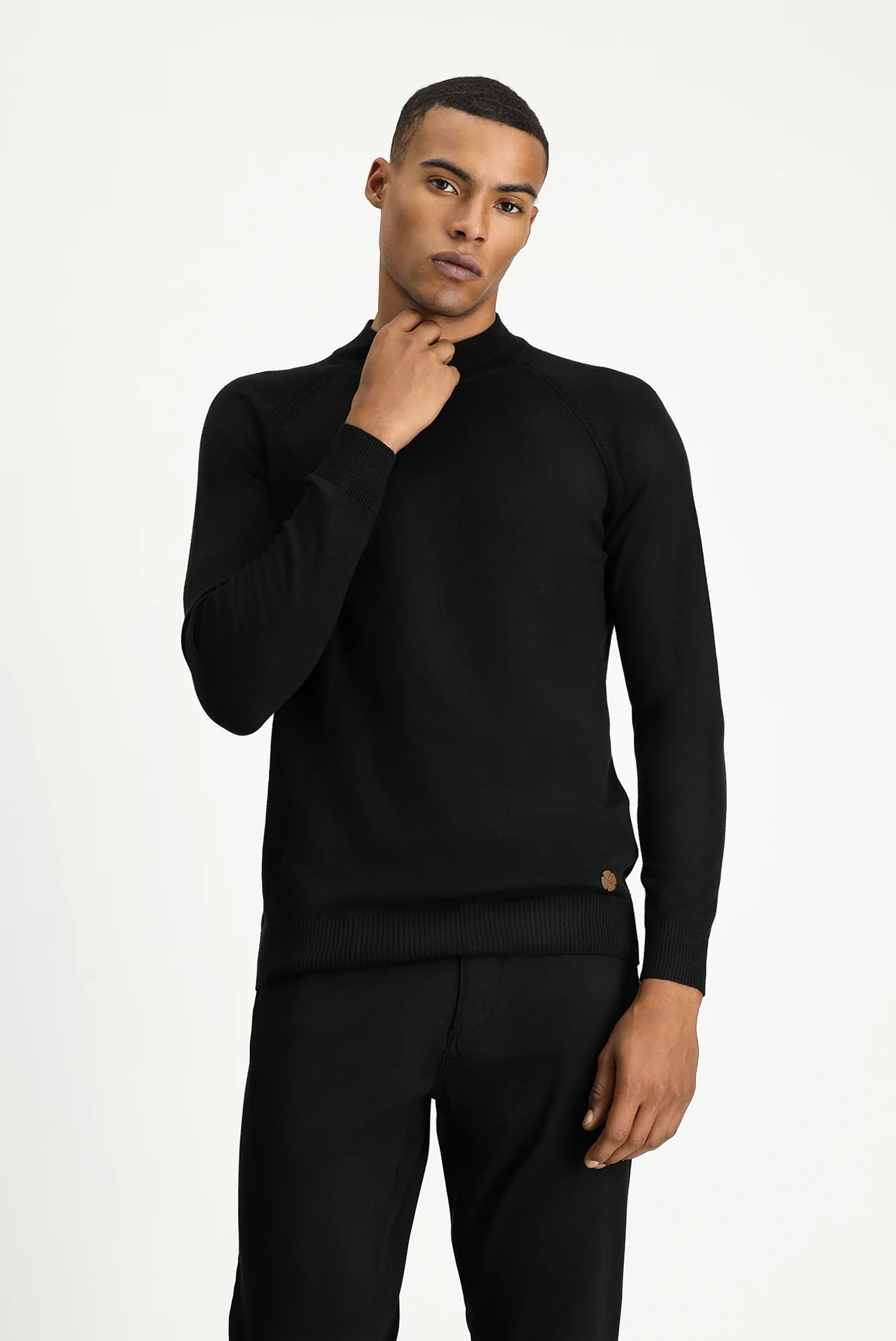 Siyah Yarım Balıkçı Yaka Slim Fit Dar Kesim Pamuklu Triko Kazak - Image 3