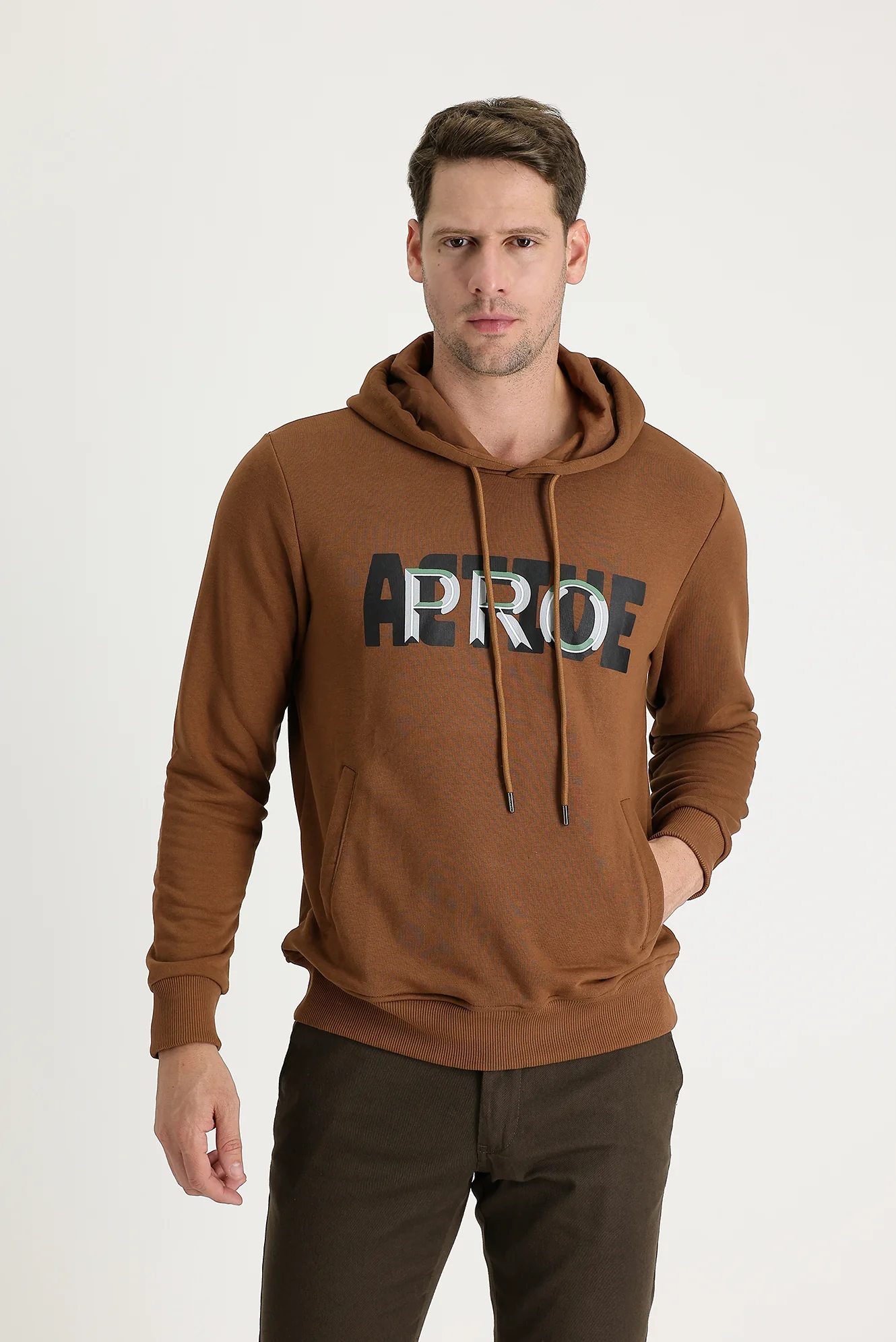 Tarçın Kapüşonlu Slim Fit Dar Kesim Baskılı Sweatshirt