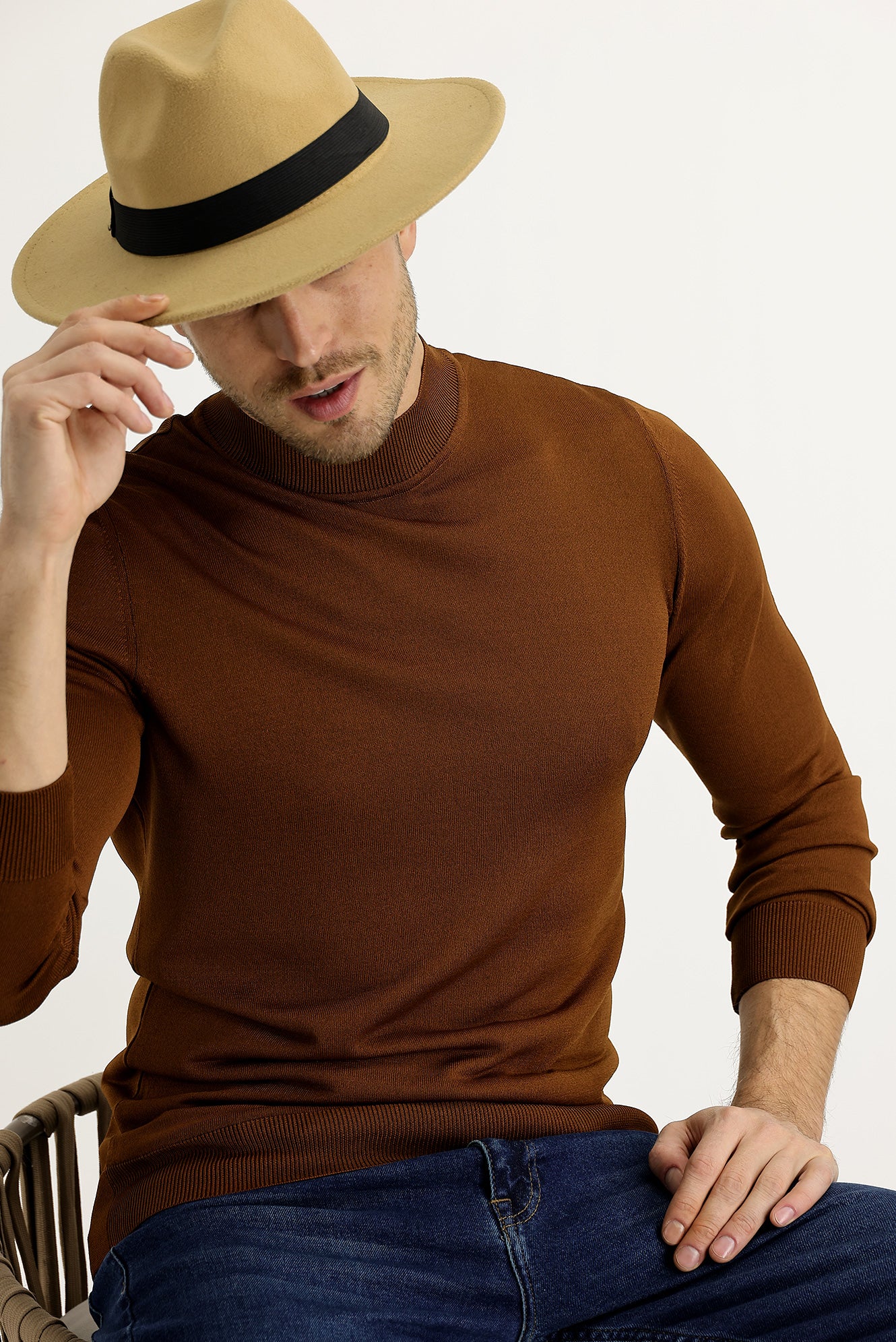 Tarçın Yarım Balıkçı Yaka Slim Fit Dar Kesim Triko Kazak