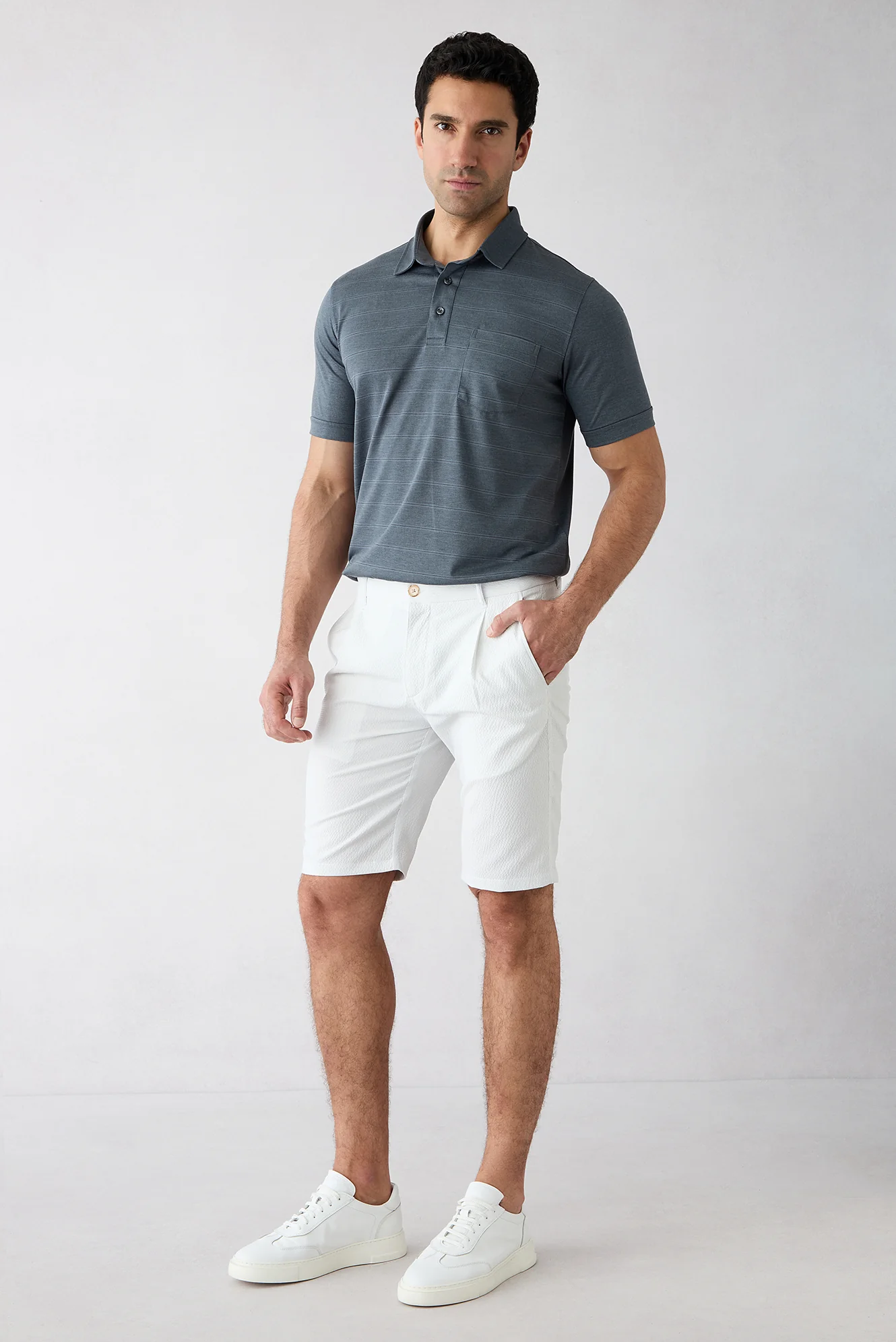 Taş Regular Fit Standart Kesim Çizgili Pileli Yan Cepli Bermuda Şort - Image 3