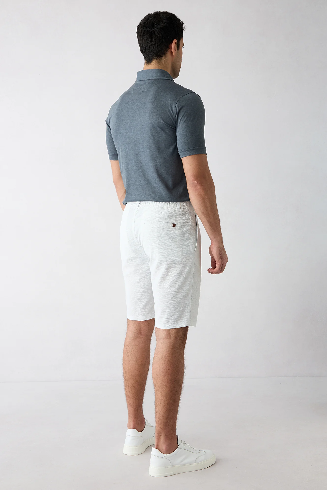 Taş Regular Fit Standart Kesim Çizgili Pileli Yan Cepli Bermuda Şort - Image 5