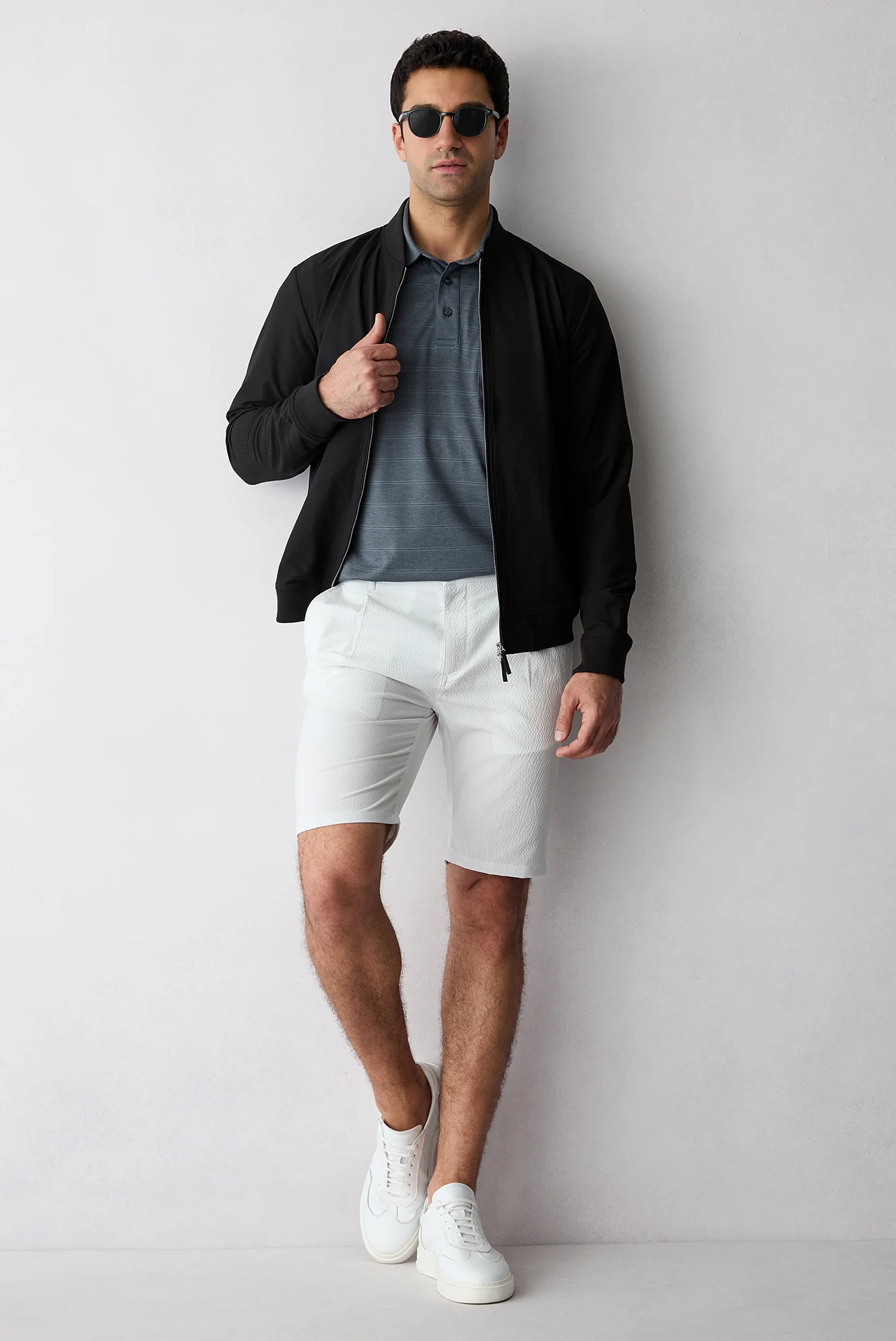 Taş Regular Fit Standart Kesim Çizgili Pileli Yan Cepli Bermuda Şort - Image 6
