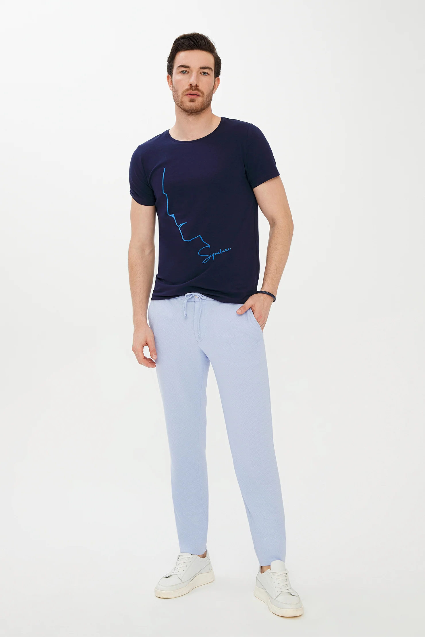 Uçuk Mavi Regular Fit Standart Kesim Beli Lastikli İpli Pantolon - Image 4