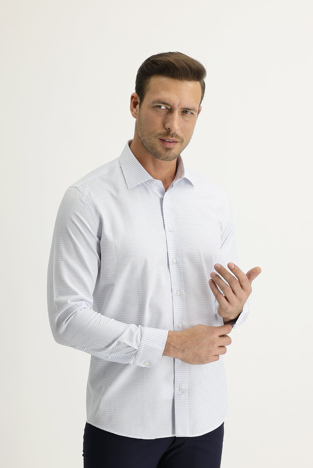 Uçuk Mavi Uzun Kol Slim Fit Dar Kesim Desenli Gömlek - Image 3