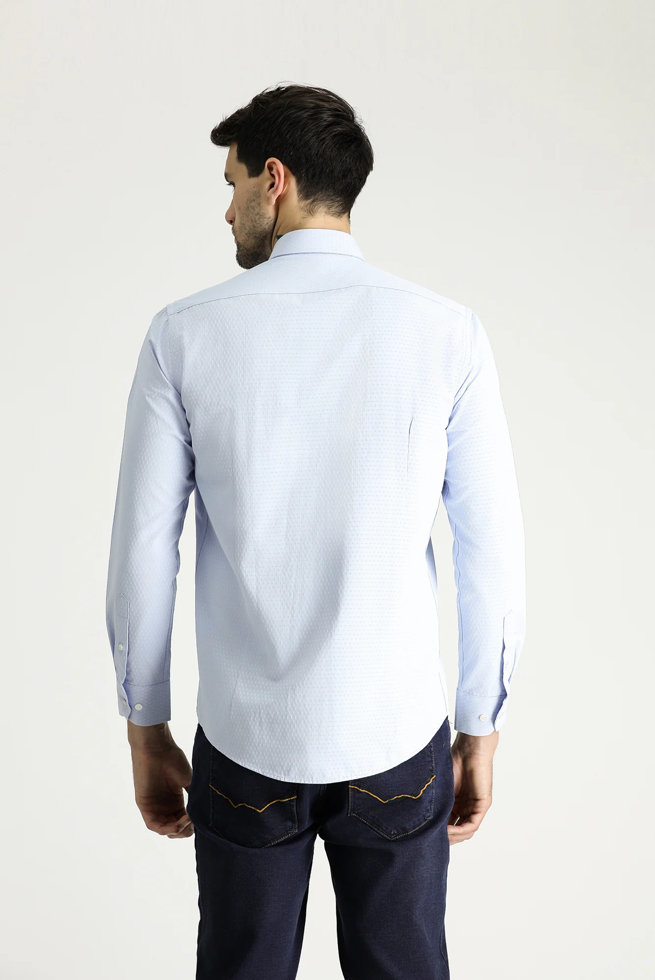Uçuk Mavi Uzun Kol Slim Fit Dar Kesim Klasik Desenli Pamuklu Gömlek - Image 4