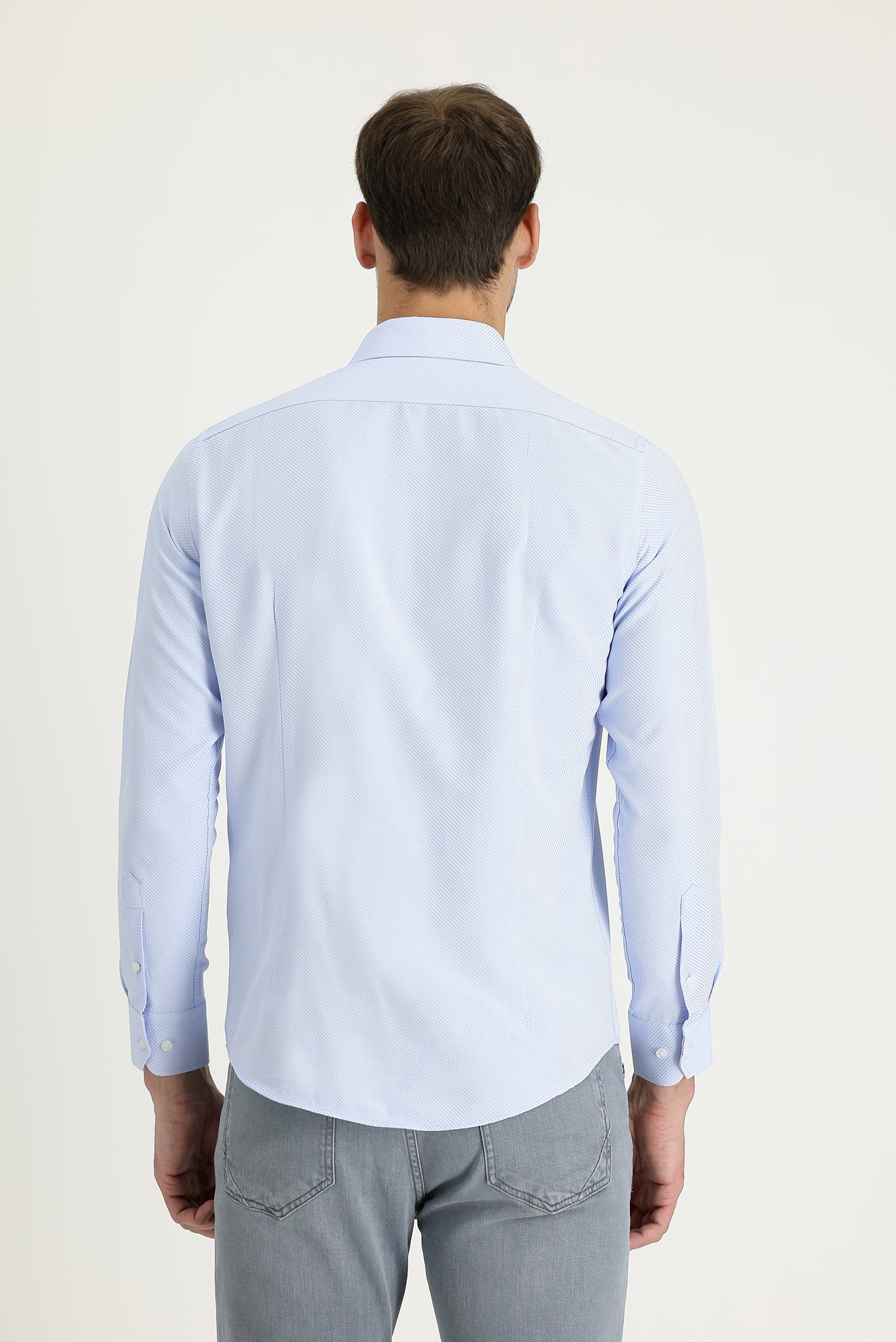 Uçuk Mavi Uzun Kol Slim Fit Dar Kesim Klasik Desenli Pamuklu Kolay Ütülenebilir Gömlek - Image 4