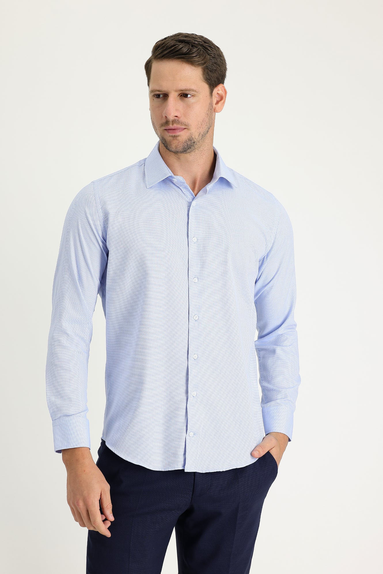 Uçuk Mavi Uzun Kol Slim Fit Dar Kesim Klasik Desenli Pamuklu Kolay Ütülenebilir Gömlek