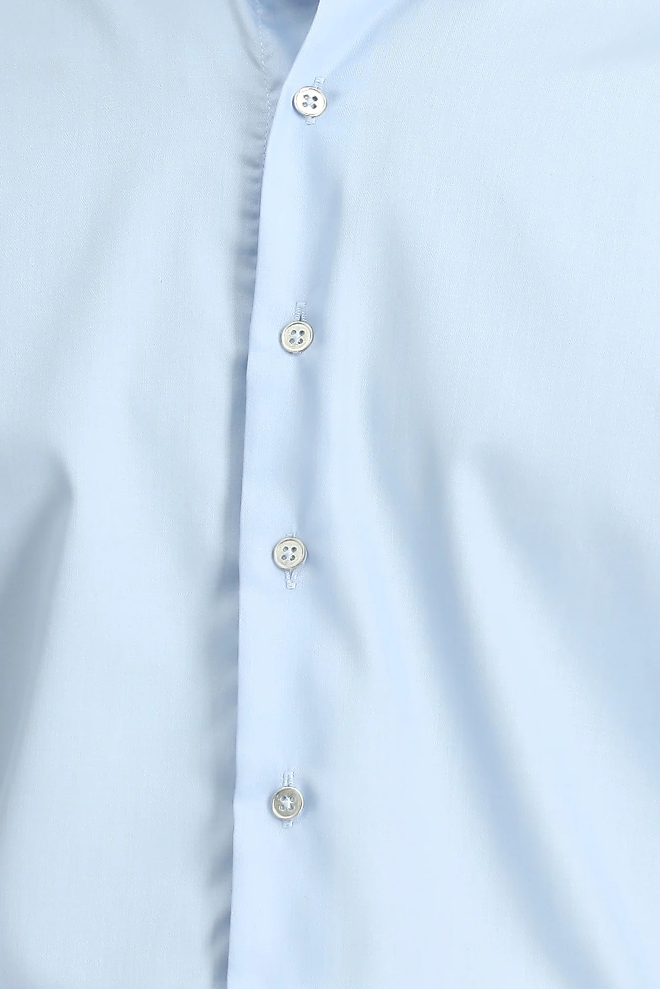Uçuk Mavi Uzun Kol Slim Fit Dar Kesim Non Iron Ütü Gerektirmeyen Pamuklu Düğmeli Yaka Gömlek - Image 5