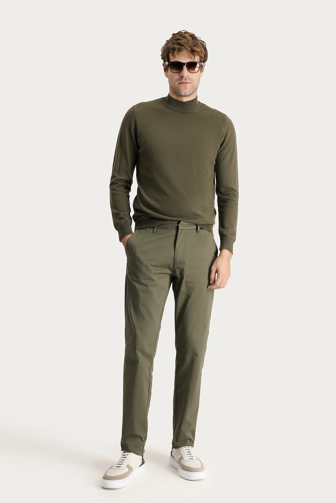 Yağ Yeşili-Olive Relaxed Fit Rahat Kesim Likralı Saten Kanvas / Chino Pantolon - Image 2